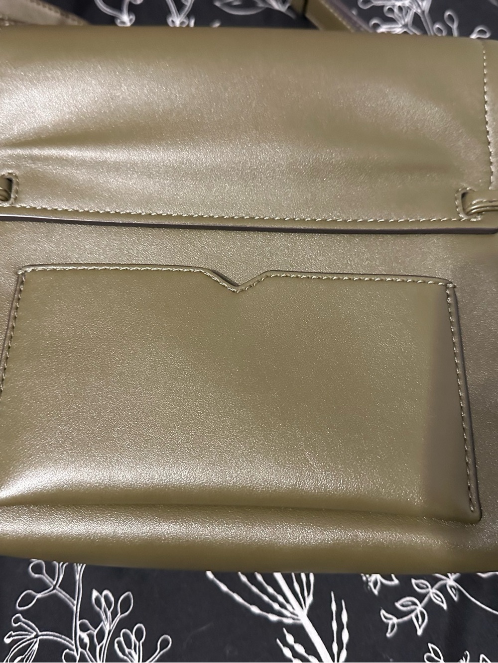 Michael Kors Olive Green Leather Crossbody Bag - Picture 3 of 4